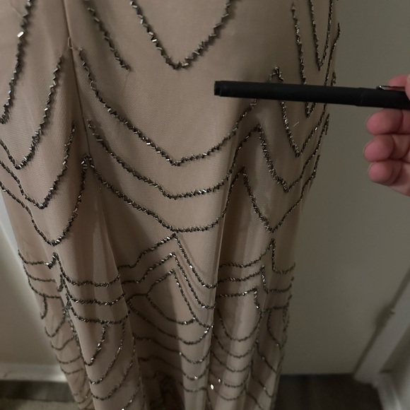 Adrianna Papell Beaded Gown Size 6P - Picture 4 of 5